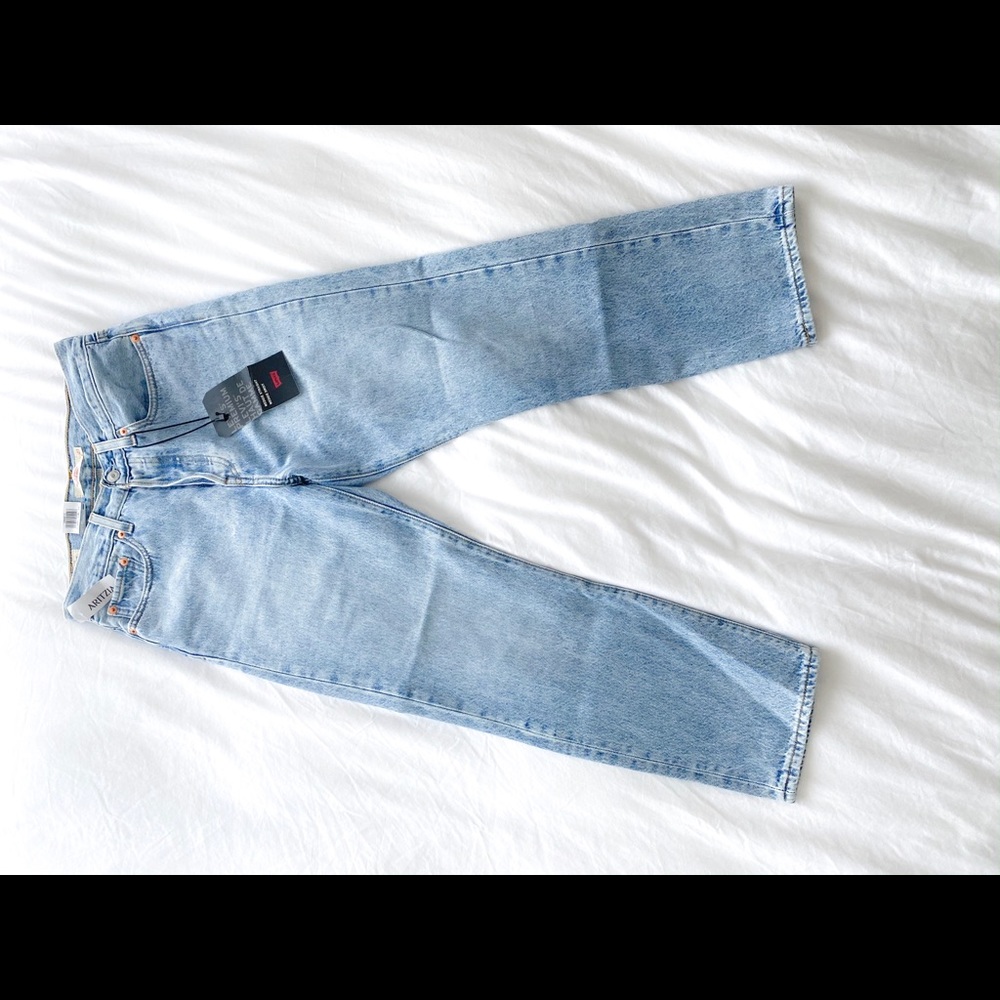 BRAND NEW LEVIS WEDGIE STRAIGHT JEANS